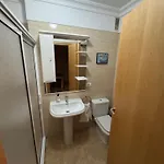 S/c De Tenerife, 1 *