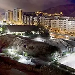 S/c De Tenerife, 1 *