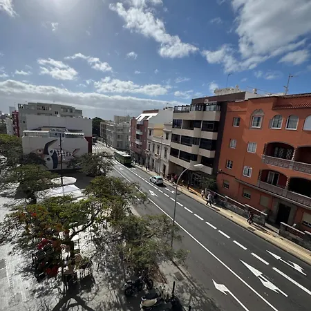 S/c De Tenerife, 1